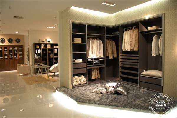 定制衣柜加盟要多少錢(qián)