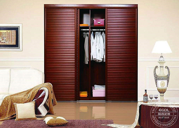 整體衣柜移門清潔保養有哪些小妙招?