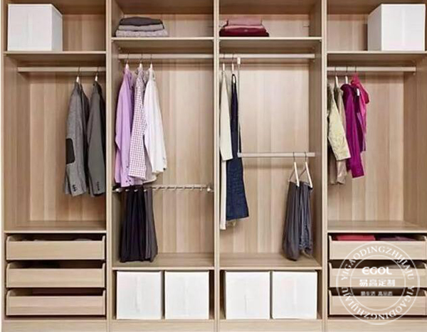 為啥要定制衣柜呢?
