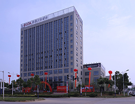 2018年定制家具企業(yè)實(shí)力衡量標(biāo)準(zhǔn)：軟硬兼?zhèn)?>

                        <h4><font>2018年定制家具企業(yè)實(shí)力衡量標(biāo)準(zhǔn)：軟硬兼?zhèn)?/font><span>2018-09-08</span></h4>

                        <p>定制家具火爆趨勢(shì)依舊，由于定制家具概念的普及化，使其得到了更多消費(fèi)者的青睞。中國(guó)定制家具十大品牌排行榜是消費(fèi)者最初認(rèn)可品牌的其中一個(gè)依據(jù)。但是我們?cè)诤饬恳粋€(gè)企業(yè)實(shí)力的時(shí)候不光是看品牌排行榜，一個(gè)真正有實(shí)力的企業(yè)靠的是軟實(shí)力與硬實(shí)力的結(jié)合。</p>

                        <a href=