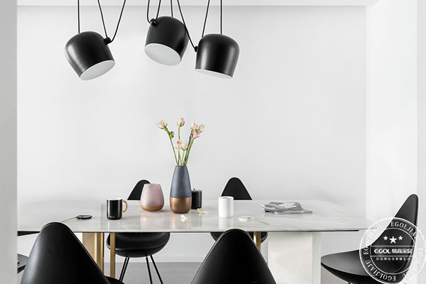 生活中哪些行為是對定制家具的傷害?