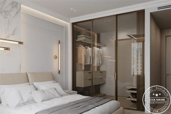 易高家居衣柜定制多少錢一平米？